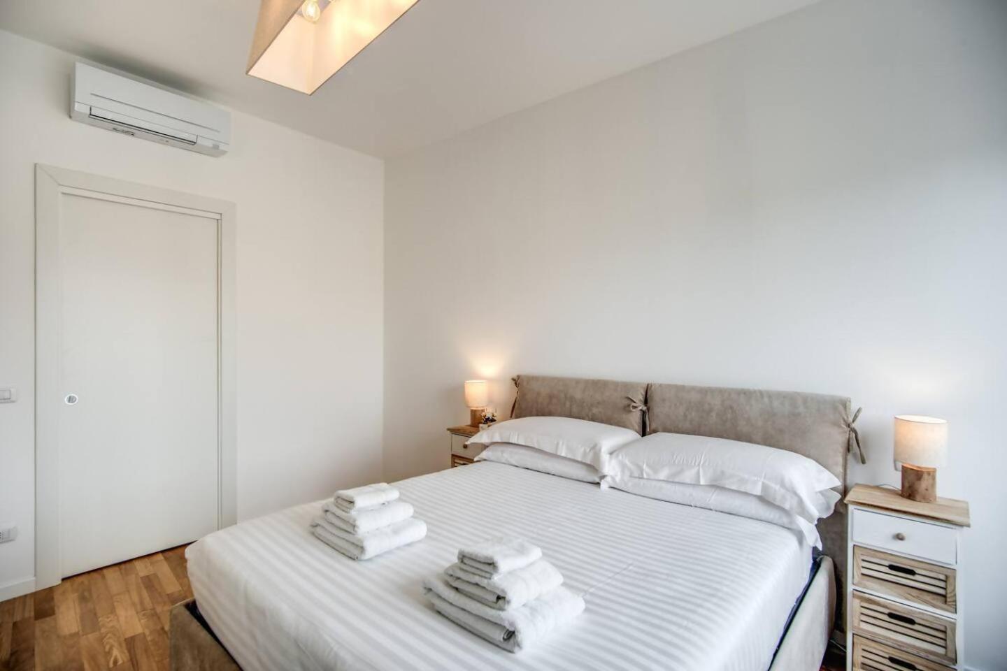 Naos Suite Close Popolo Square Рим Экстерьер фото