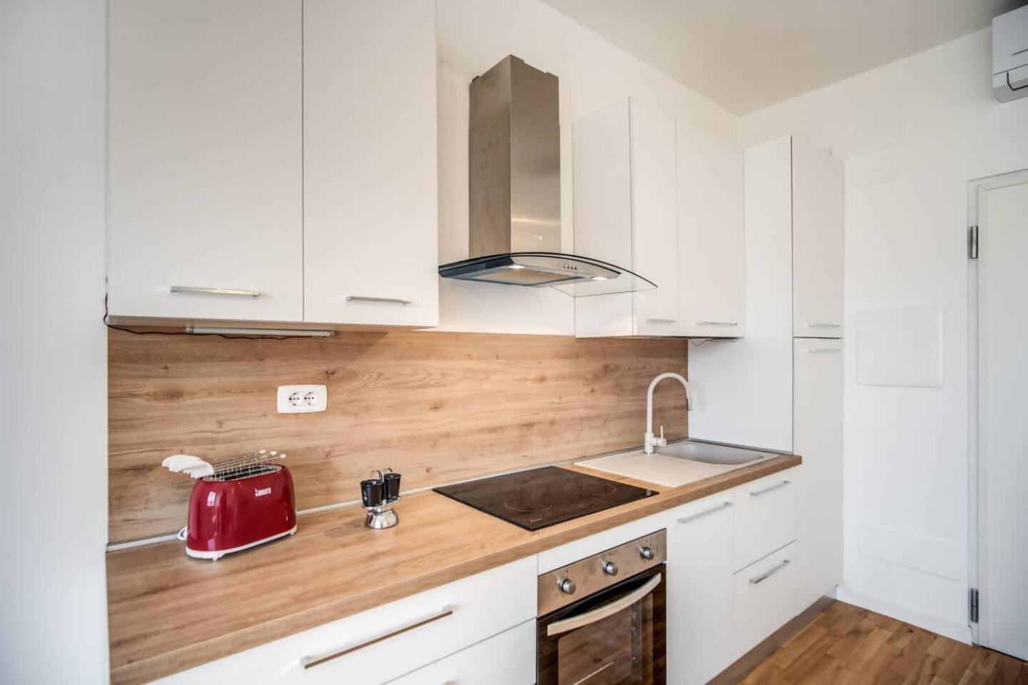 Naos Suite Close Popolo Square Рим Экстерьер фото