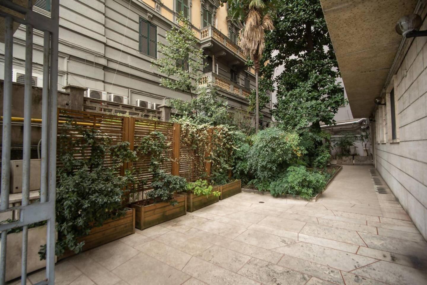 Naos Suite Close Popolo Square Рим Экстерьер фото