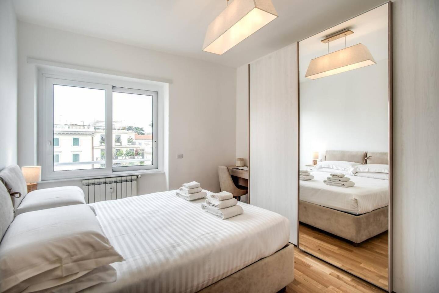 Naos Suite Close Popolo Square Рим Экстерьер фото
